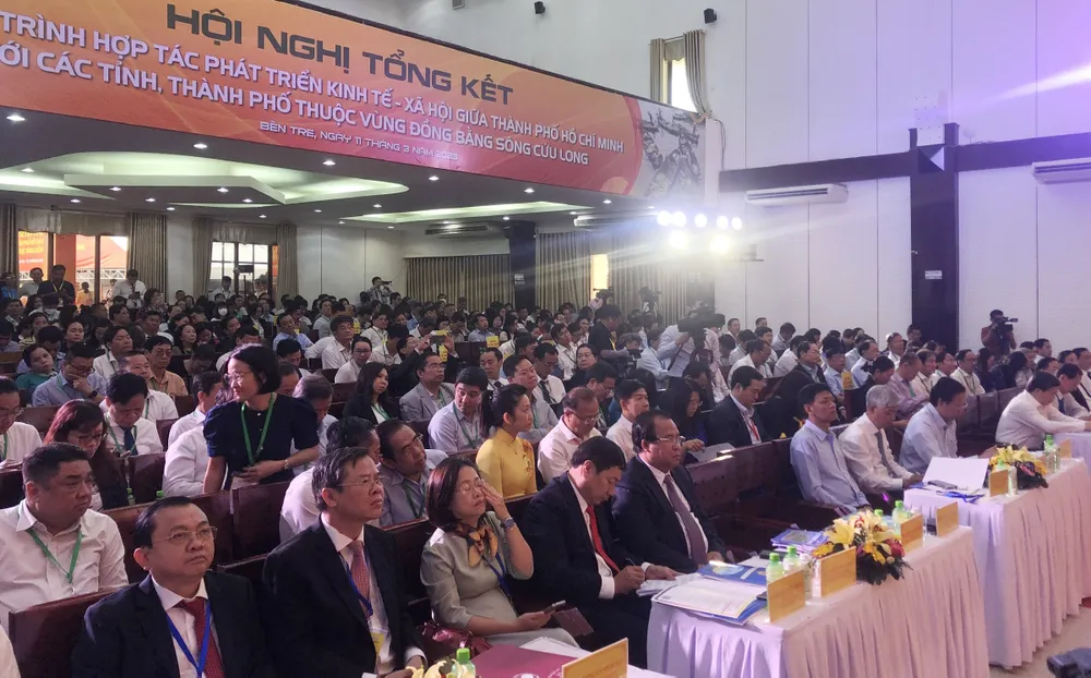 Các đại biểu dự hội nghị