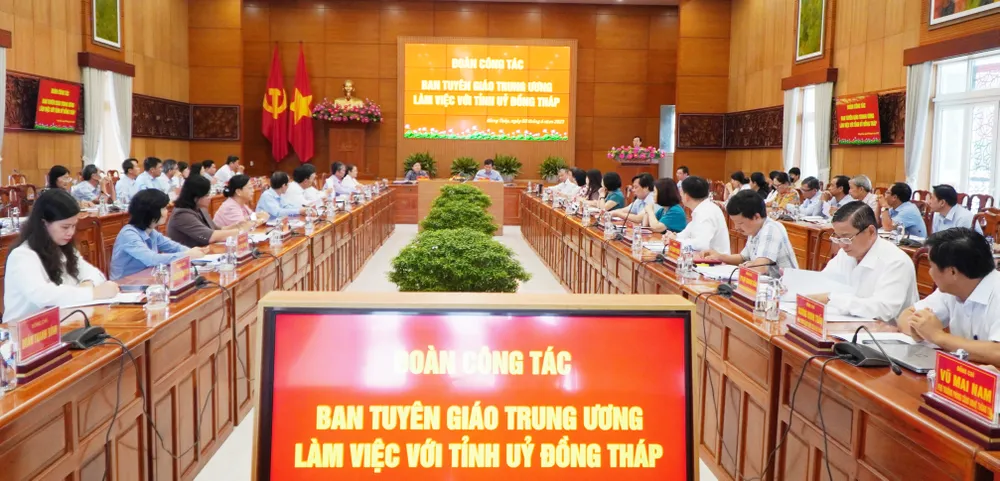 Đoàn công tác Ban Tuyên giáo Trung ương làm việc với Tỉnh ủy Đồng Tháp