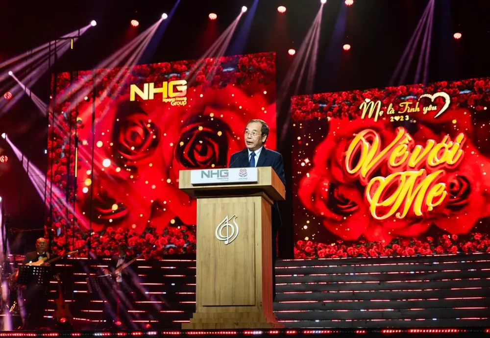 Tiến sĩ Đỗ Mạnh Cường, Phó Tổng giám đốc Tập đoàn giáo dục Nguyễn Hoàng phát biểu khai mạc chương trình