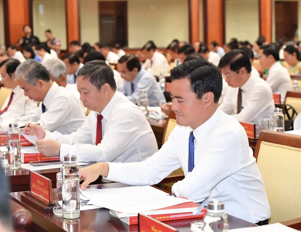 Các đại biểu tham dự hội nghị. Ảnh: VIỆT DŨNG