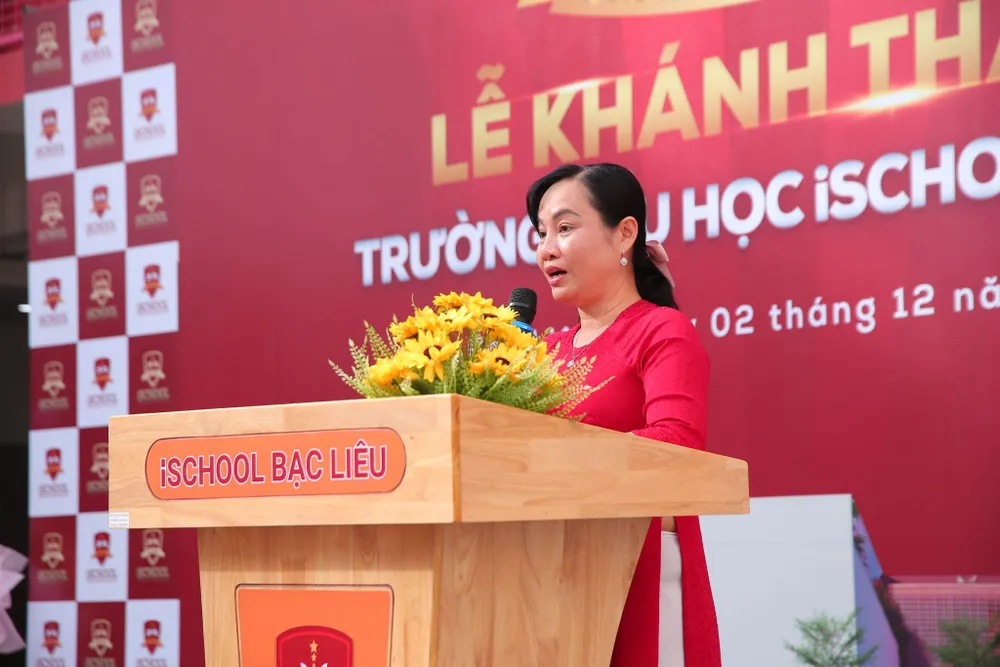 Bà Đỗ Ái Lam - Phó Chủ tịch UBND TP Bạc Liêu phát biểu tại buổi lễ