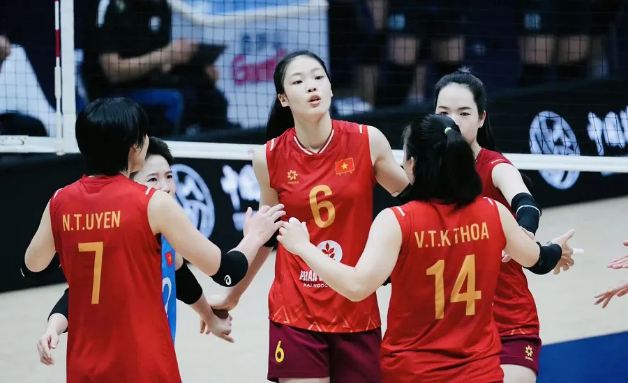 Đội tuyển bóng chuyền nữ Việt Nam đã tập trung thi đấu trước đối thủ Hàn Quốc. Ảnh: VFV