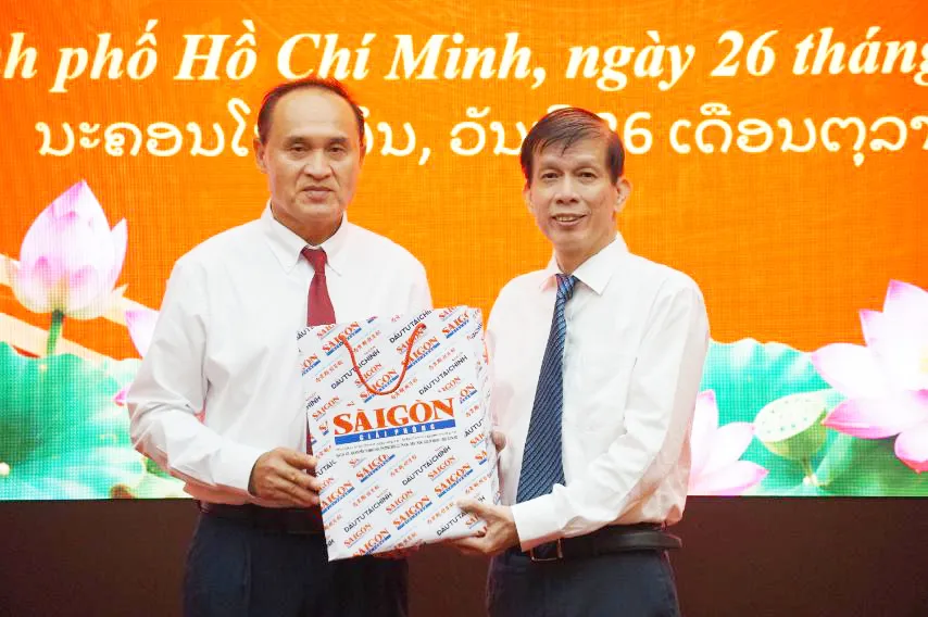 lao.jpg
