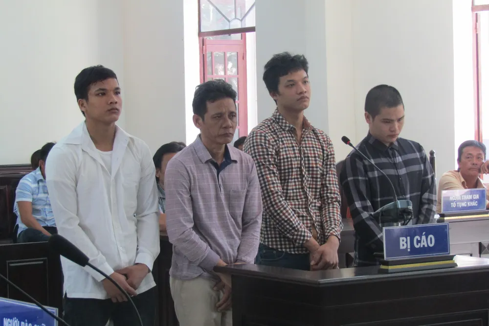 Các bị cáo tại phiên tòa 31-10