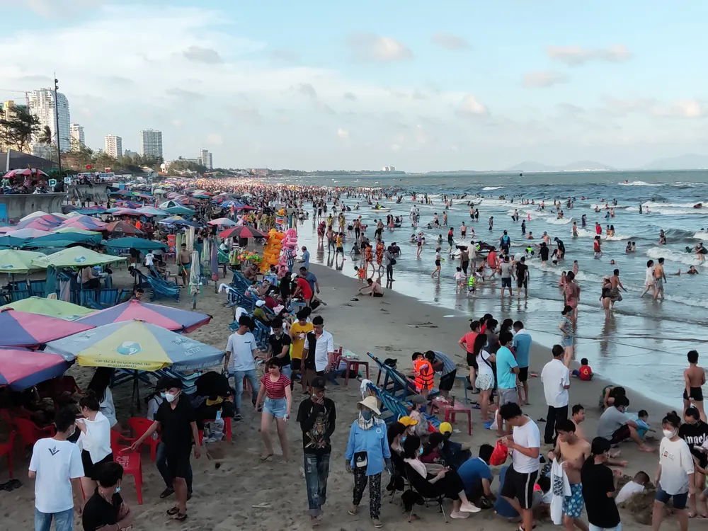 Bà Rịa - Vũng Tàu hỏa tốc tạm ngưng hoạt động karaoke, vũ trường ảnh 1