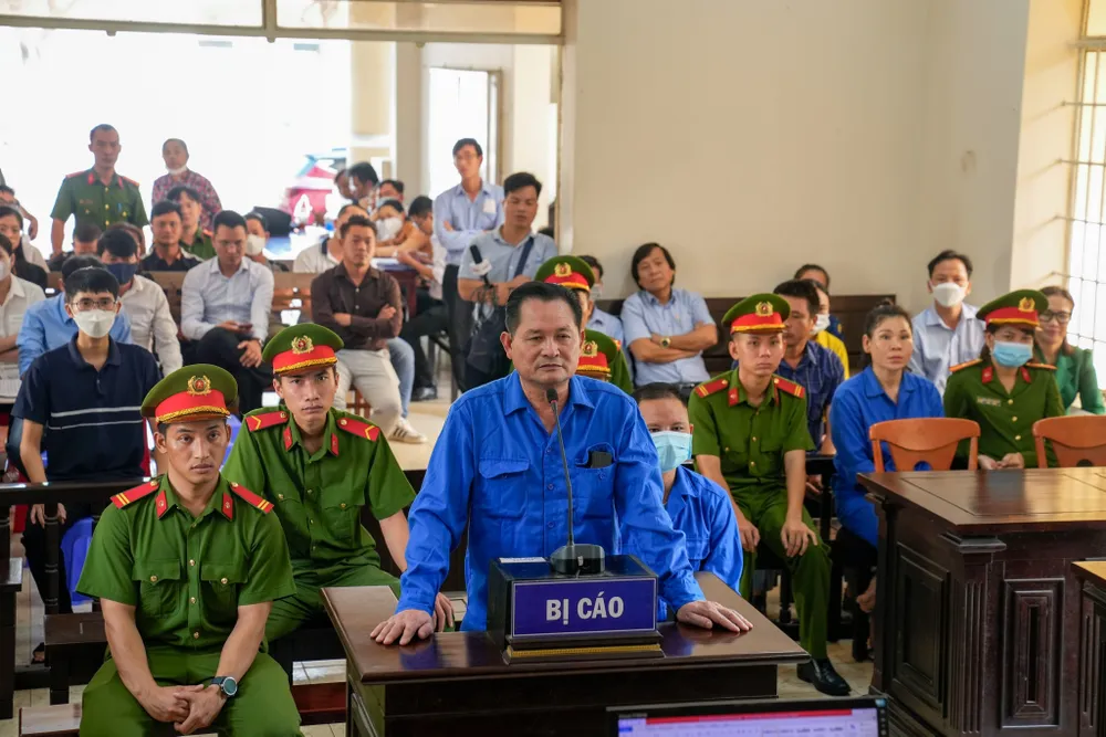 Cha con Thiện "Soi" tại phiên tòa