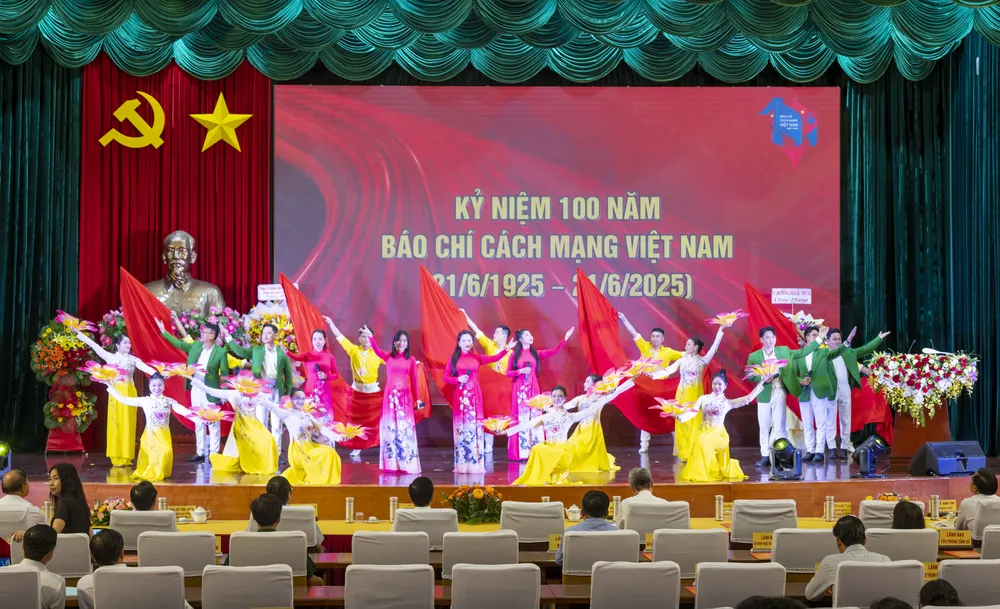 Quang cảnh buổi họp mặt kỷ niệm 100 năm Ngày Báo chí Cách mạng Việt Nam (21-6-1925 - 21-6-2025) tại Bà Rịa - Vũng Tàu