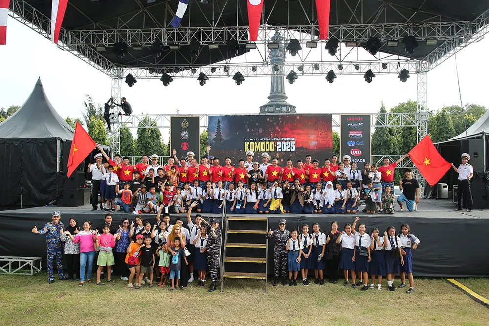 5. Mang màu cờ Tổ quốc, đến với nước bạn Indonesia trong diễn tập Komodo năm 2025.jpg
