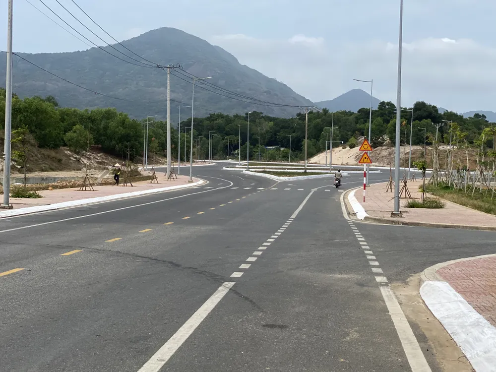 Đặc khu Côn Đảo chuẩn bị có điện lưới để phục vụ phát triển kinh tế - xã hội