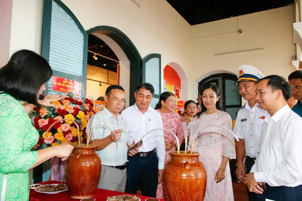 Triển lãm chuyên đề “Gia Lai - Sắc màu văn hóa” tại đặc khu Côn Đảo, TPHCM