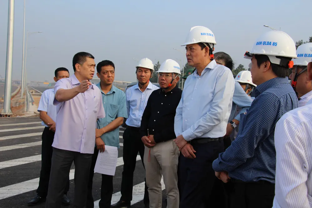 Đoàn công tác của Bộ Xây dựng kiểm tra điều kiện vận hành tạm thời cao tốc Biên Hòa - Vũng Tàu trước Tết Nguyên đán Bính Ngọ 2026