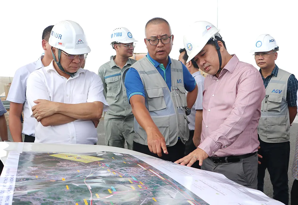 Lãnh đạo UBND TP Đồng Nai làm việc với các đơn vị của TPHCM để thống nhất hướng tuyến metro kết nối sân bay Long Thành