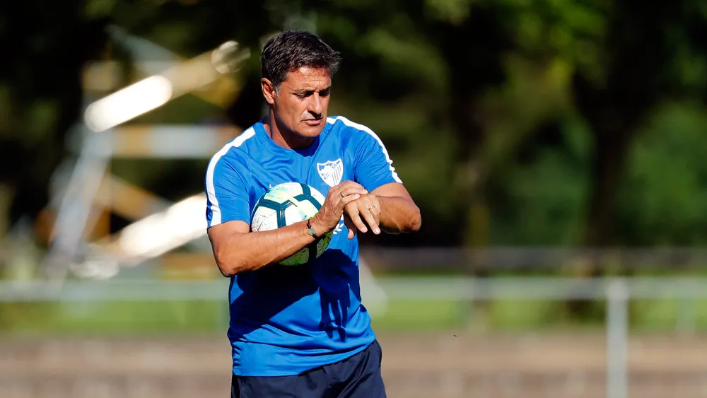 Malaga: Khó khăn bủa vây ông Michel ảnh 1