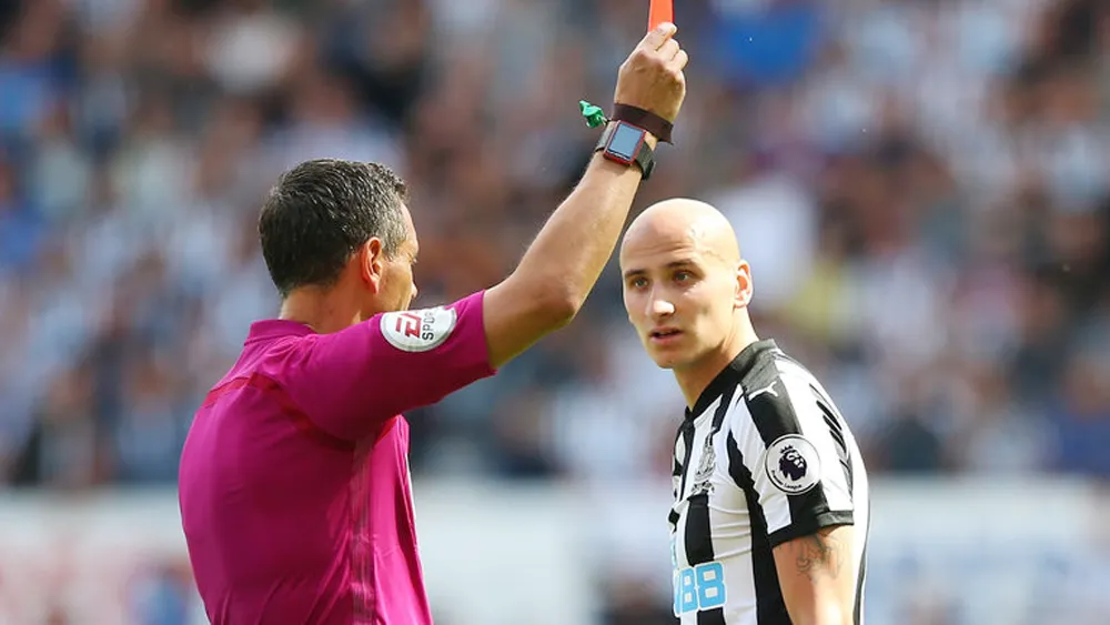 Jonjo Shelvey từng điều trị tâm lý ảnh 1