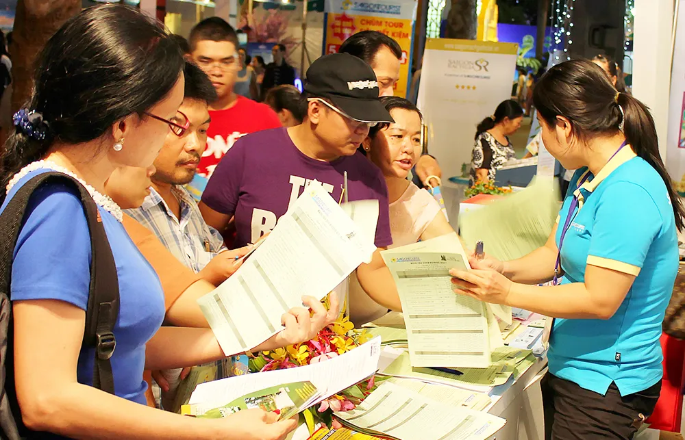 Nâng chất lượng, tăng khuyến mãi dịp cuối năm ảnh 1