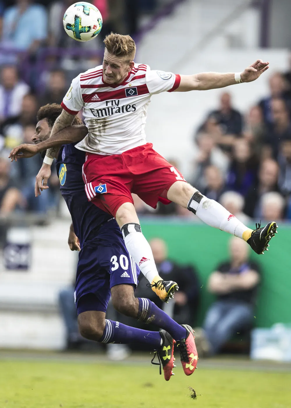 Khủng long hồi sinh ảnh 1