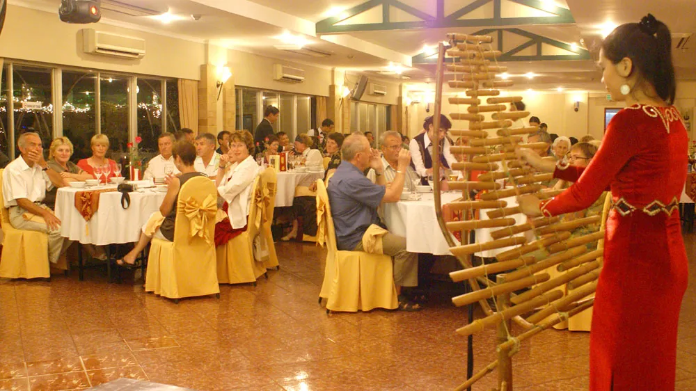 Nhiều hoạt động ẩm thực, giải trí dịp lễ 2-9 ảnh 2