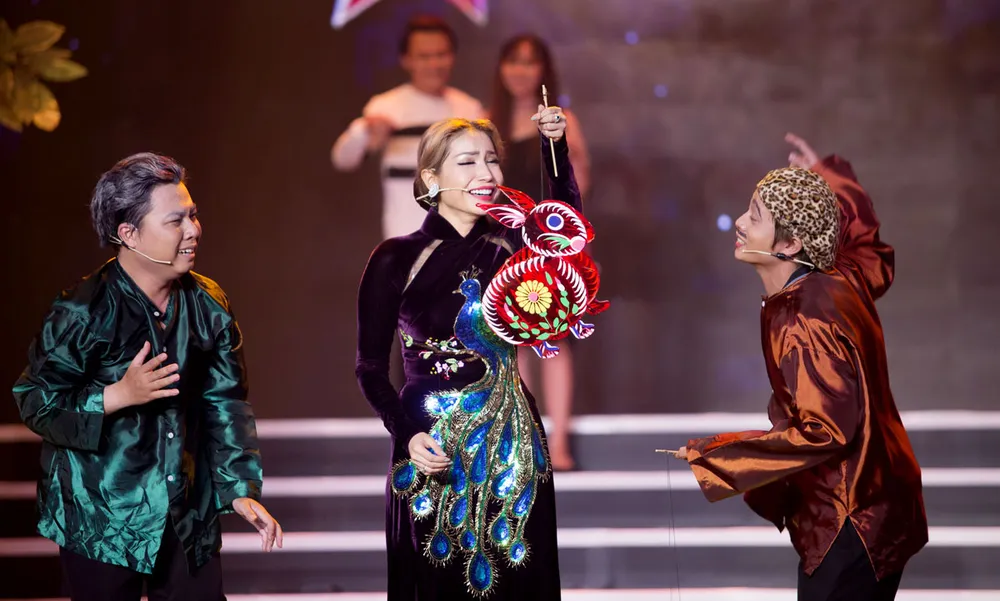 Võ Tấn Phát đăng quang Quán quân bảng Triển vọng Cười xuyên Việt 2017 ảnh 3