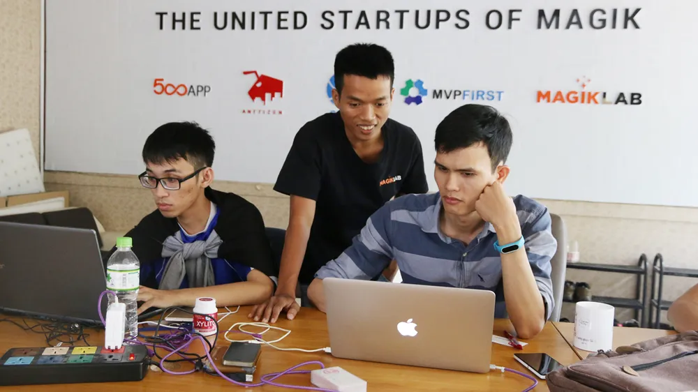 Khởi nghiệp từ ghế giảng đường ảnh 1