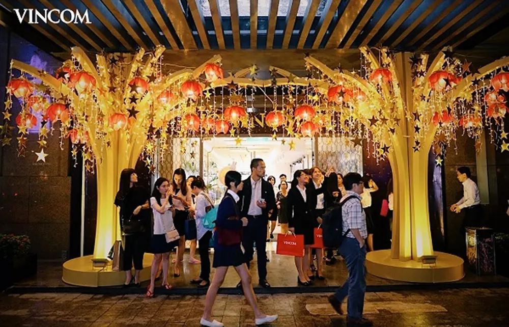 Đến Vincom đón “siêu trăng kỷ lục” ảnh 5