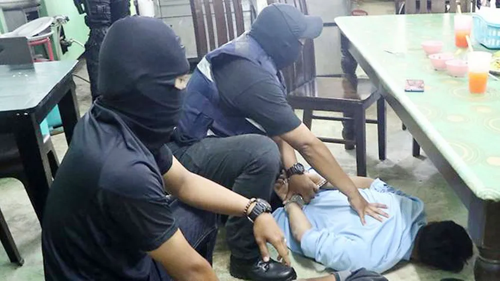 Phá âm mưu đánh bom lễ hội bia ở Malaysia ảnh 1