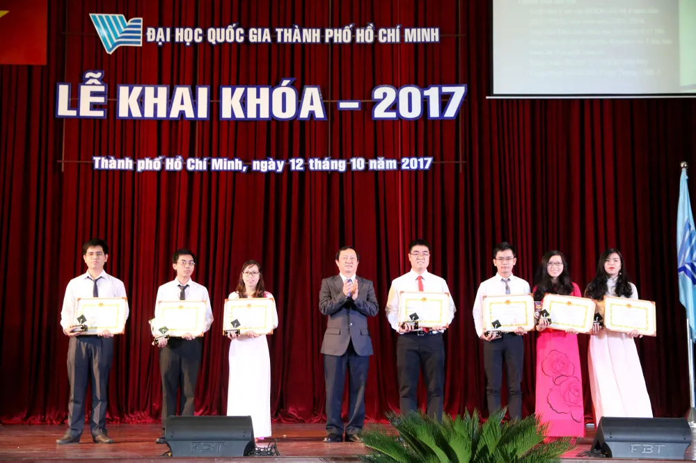 Đại học Quốc gia TPHCM: Năm học “Sinh viên với khởi nghiệp” ảnh 5