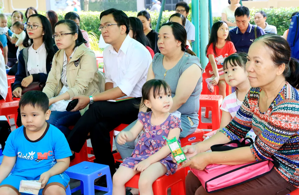 Ra mắt bộ sách ý nghĩa cho độc giả nhí: Mình có thể làm nghề gì? ảnh 2