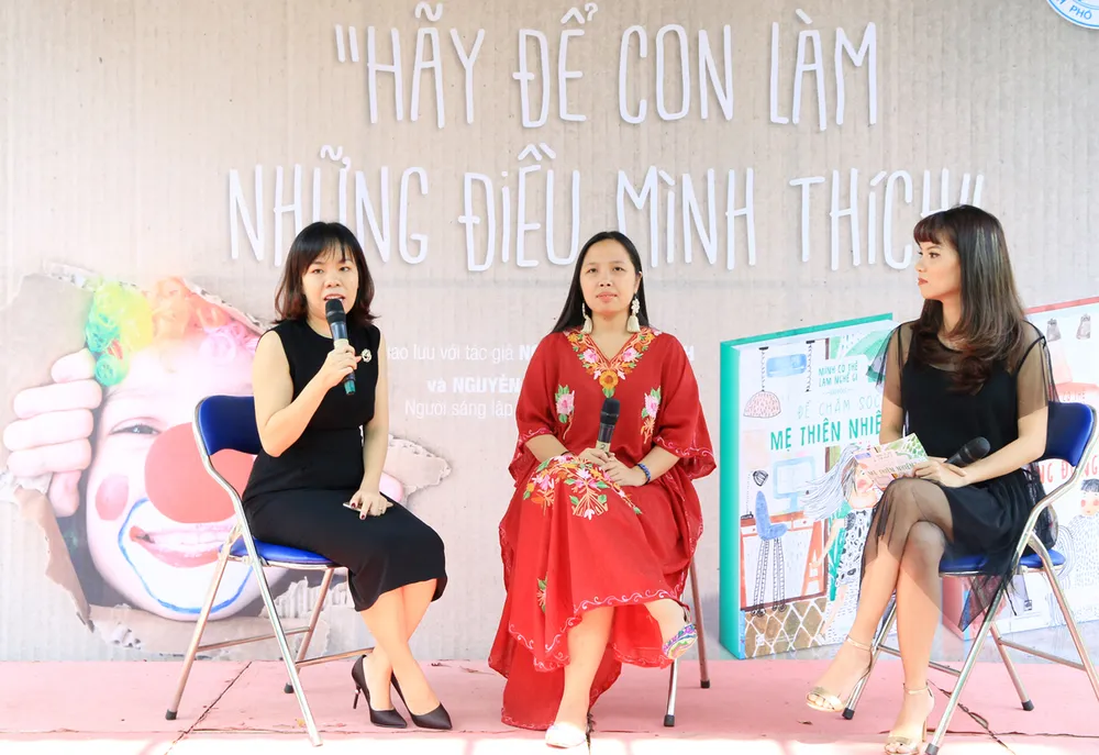 Ra mắt bộ sách ý nghĩa cho độc giả nhí: Mình có thể làm nghề gì? ảnh 4