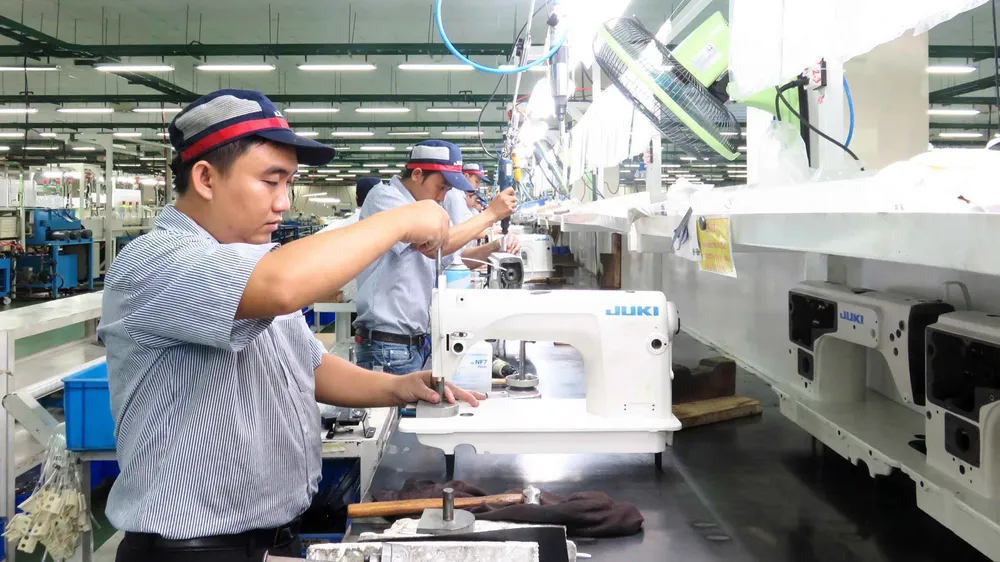 Công nhân hào hứng với đại học vừa học vừa làm  ảnh 1