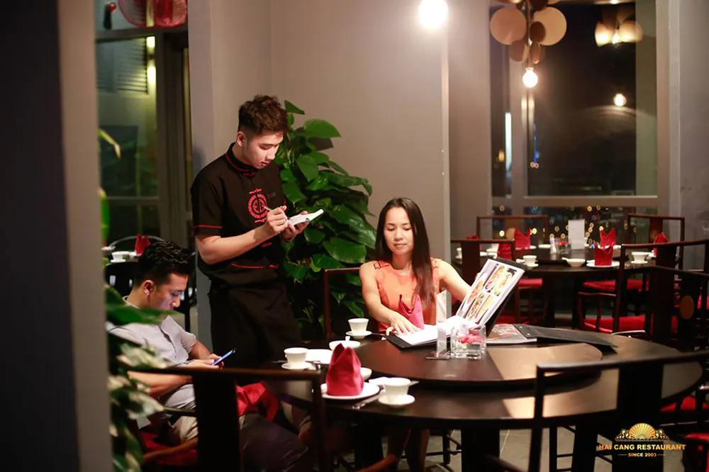 Ưu đãi ngập tràn đêm Giáng sinh tại Nhà hàng Hải Cảng Novotel Đà Nẵng ảnh 2