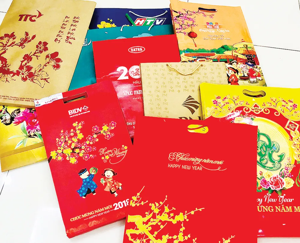 Tản mạn lịch  ảnh 1