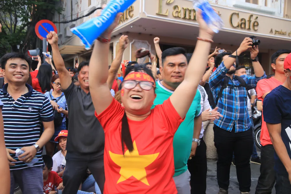 U23 Việt Nam - U23 Uzbekistan 1-2: VÀNG RƠI PHÚT CHÓT ảnh 21