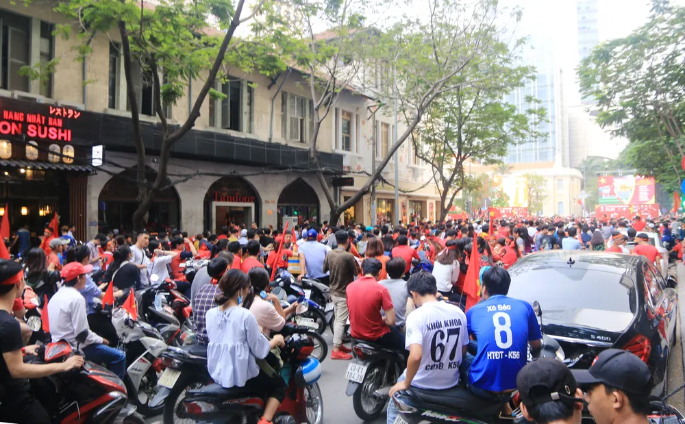 U23 Việt Nam - U23 Uzbekistan 1-2: VÀNG RƠI PHÚT CHÓT ảnh 26