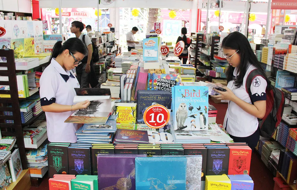 Rộn ràng Hội sách TPHCM ảnh 15