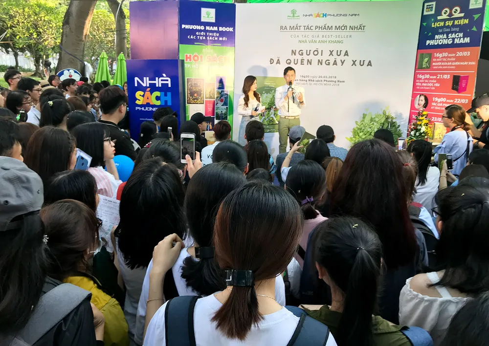 Rộn ràng Hội sách TPHCM ảnh 13