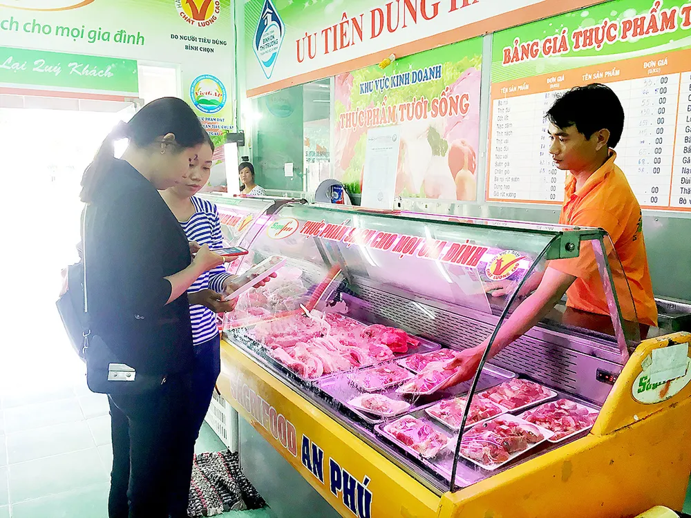 Giá thịt heo tăng, chất lượng không tăng ảnh 1