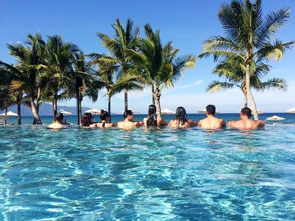 Mách nước địa chỉ tận hưởng kỳ nghỉ tuyệt vời dành cho nhóm bạn ảnh 2