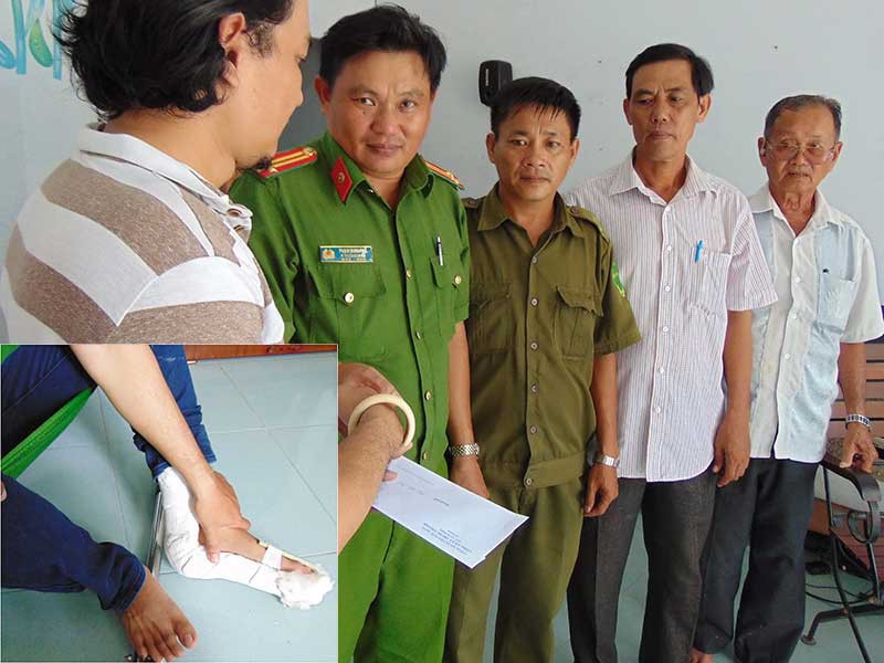 丁春平榮獲福門縣中正鄉公安派出所頒贈獎章。