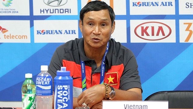 圖為女足隊主帥梅德鐘。（圖源：互聯網）