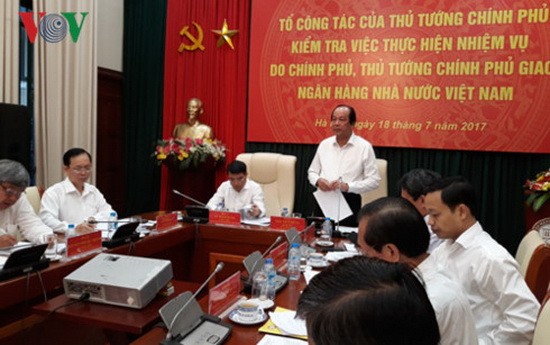 政府辦公廳主任梅進勇部長在檢查會議上發表講話。（圖源：VOV）