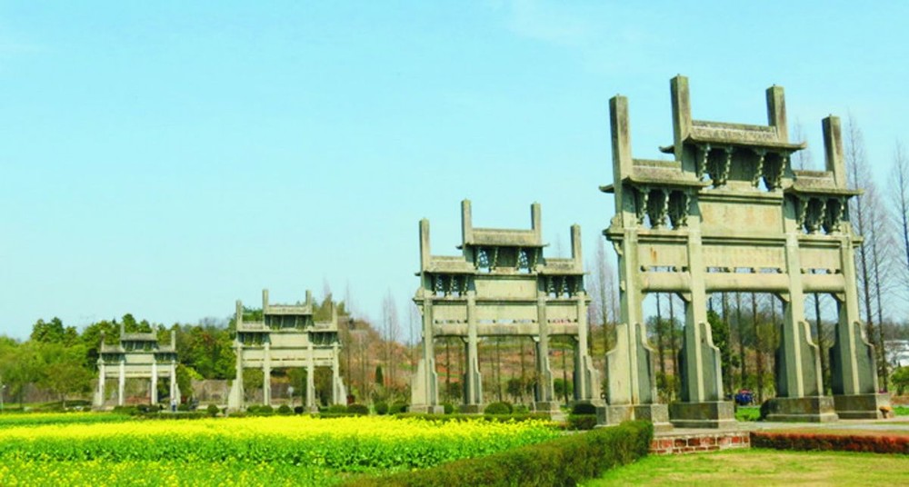 棠樾牌坊群。（圖源：互聯網）