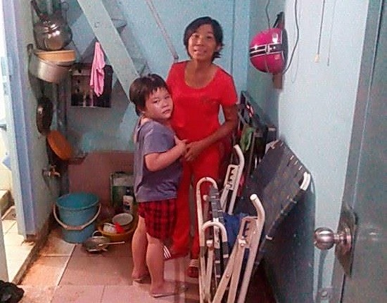 張敏儀與女兒。