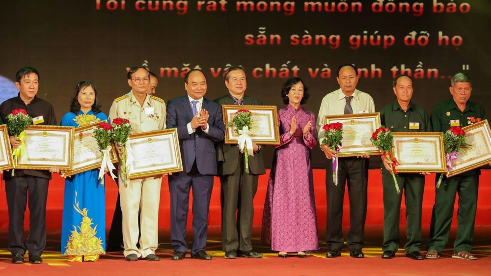 慎終追遠 緬懷先烈 ảnh 1