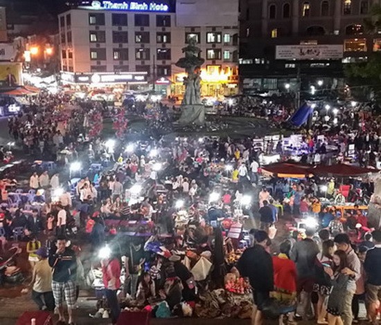 圖為大勒夜市（又稱陰府市）一瞥。