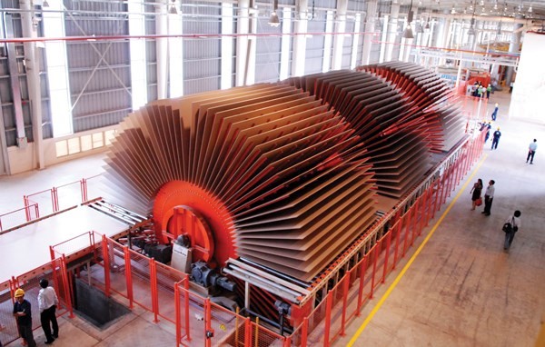 企業採用先進製造技術，致力減少溫室氣體排放，營造優質產品。（示意圖源：誠智）