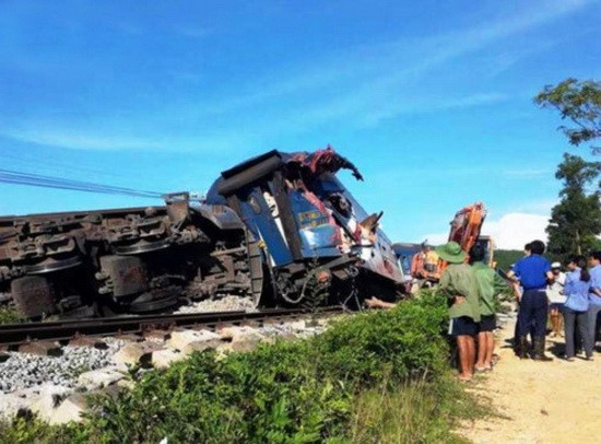 昨日廣平省布澤縣發生的1起交通事故，導致1司機受重傷。（圖源：互聯網）