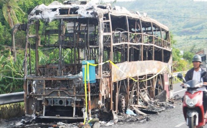 1A 國道某倉庫起火 ảnh 1