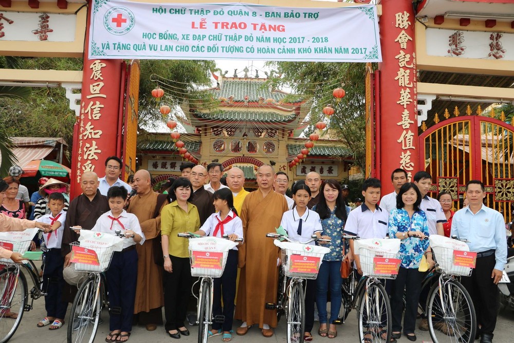 盂蘭節積極行善 ảnh 1