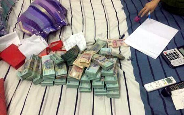 圖為當場查獲的贓物。（圖源：VOV）