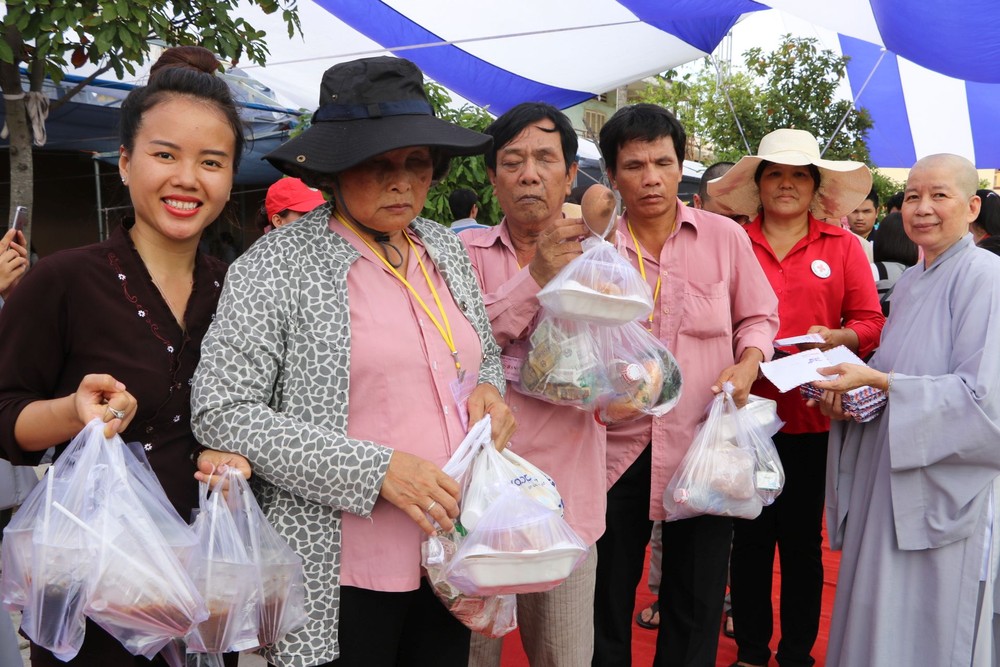 華人社團盂蘭節博愛互助 ảnh 4